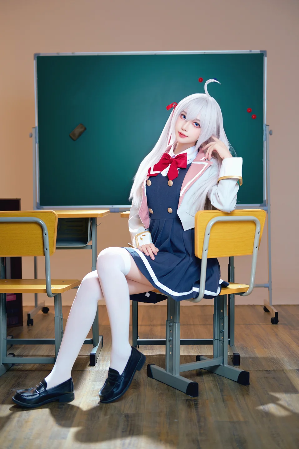Shika小鹿鹿 - 邻座艾莉同学 [38P,2V-369MB] tg@simisebaisi 【丝足阁】009.webp